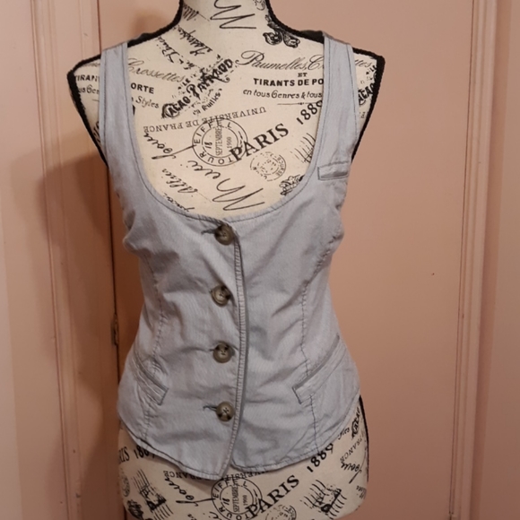 American Eagle Outfitters Jackets & Blazers - SOLD